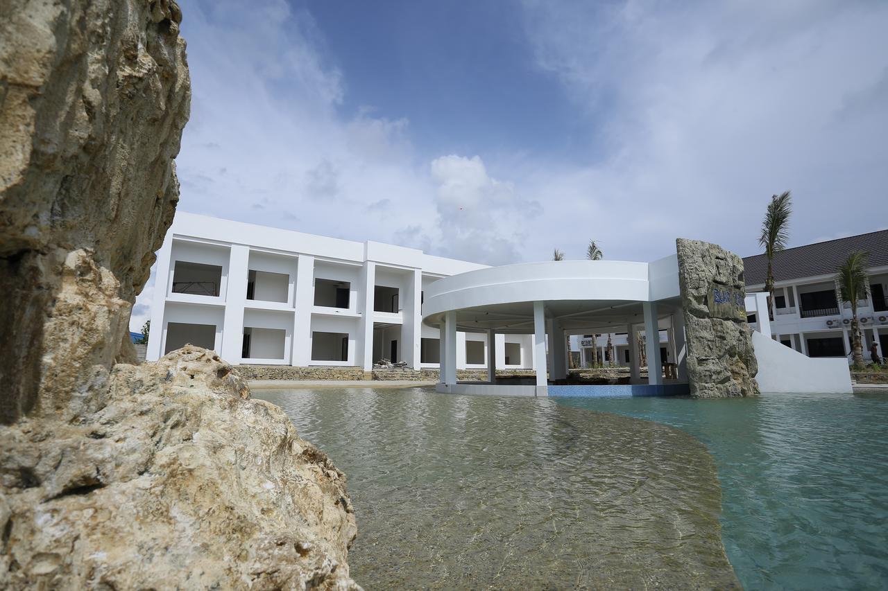 Kahyangan Resort Singkawang Luaran gambar